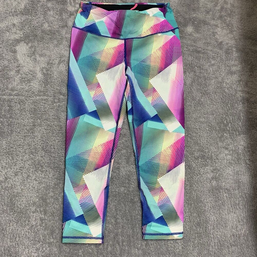 Victoria's Secret VSX Sport Capri Womens Small Multicolor GeometricPrism Legging
